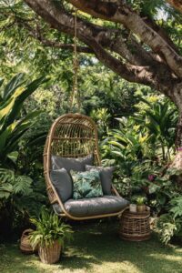 17 Tree Swings That Will Make Your Yard Feel Magical